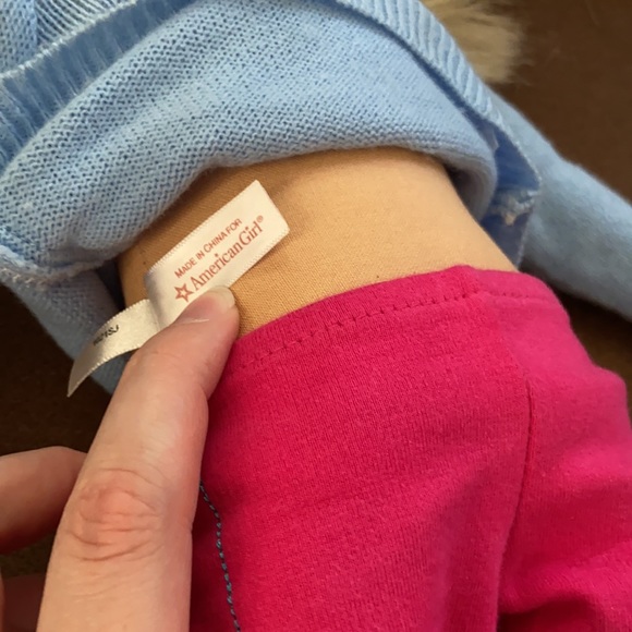 American Girl Doll Julie with Penguin Sequin Sweater Pink Pants & Sparkle shoes - Picture 7 of 11